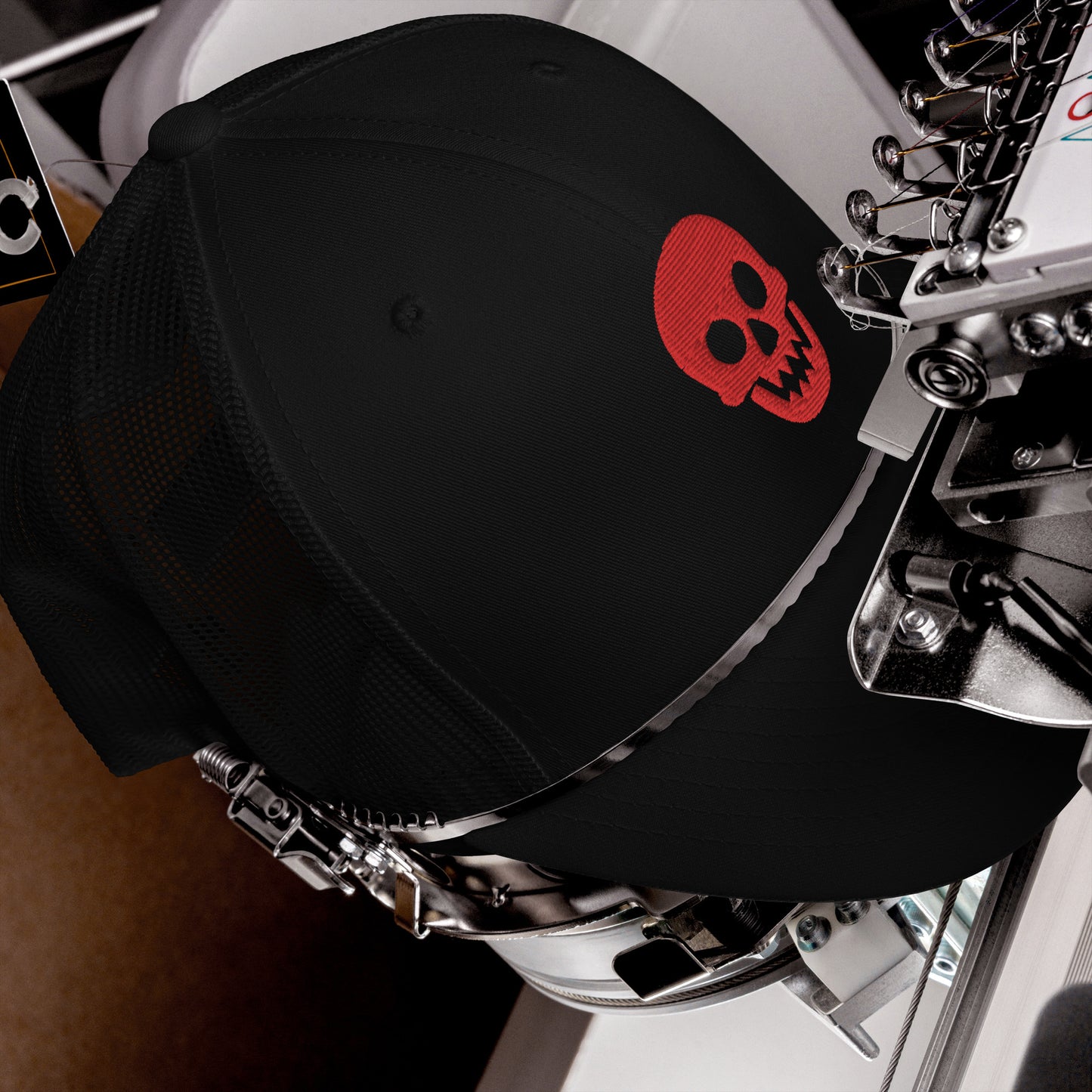 RED SKULL - Trucker Cap