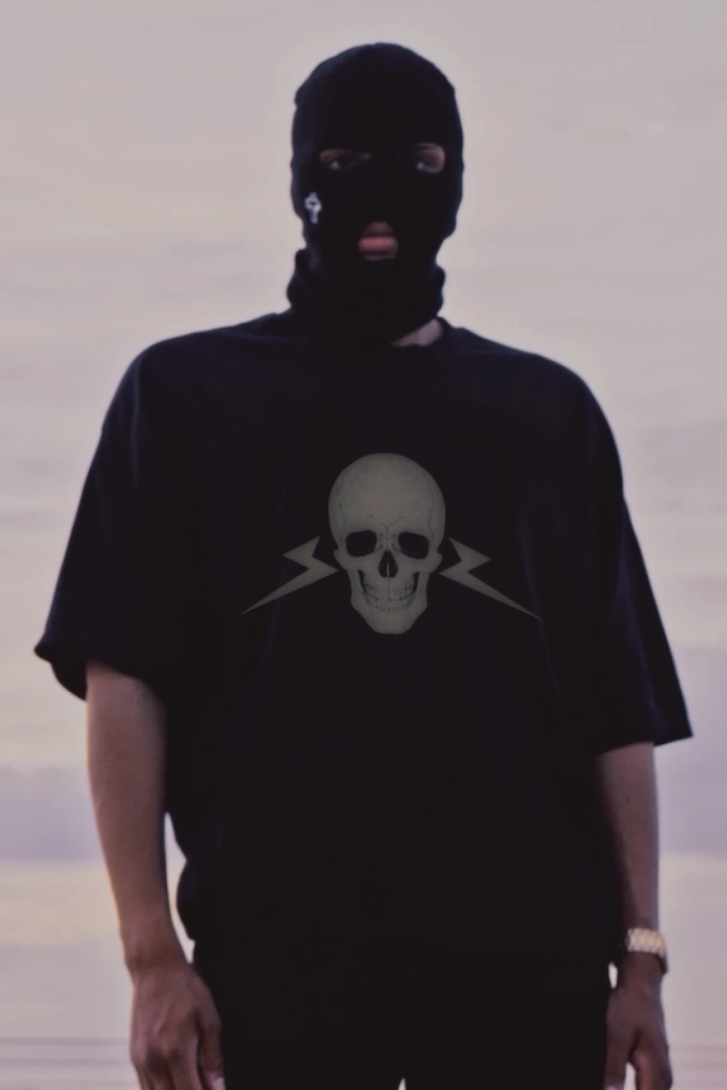 HIGH VOLTAGE - Oversized heavyweight t-shirt
